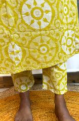 Ajrakh scene lime 524A