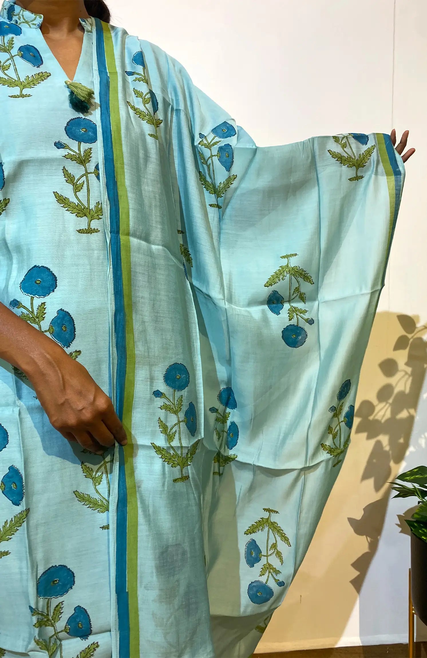 Soft hue blocks- Blue 498B