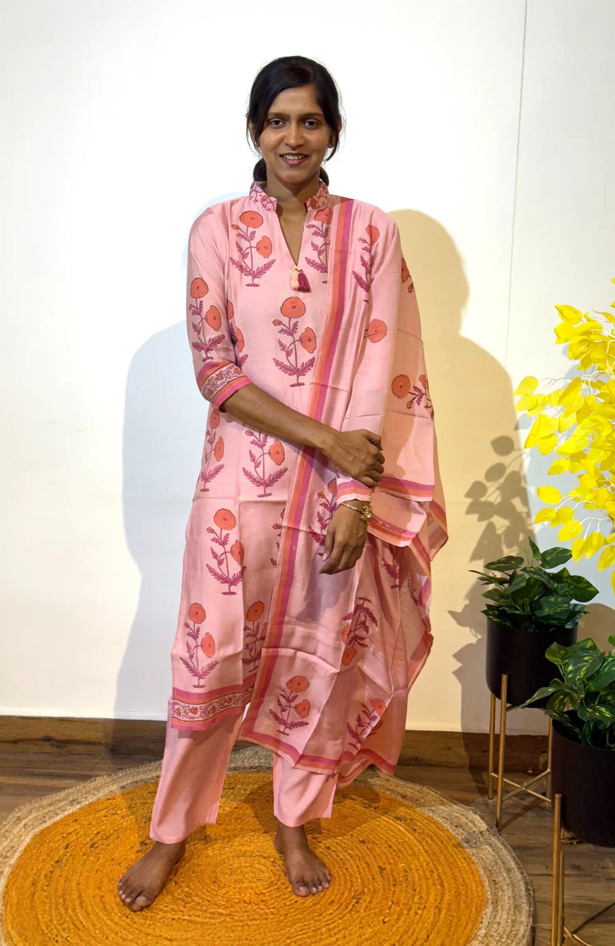 Soft Hue Blocks – Pink 498A