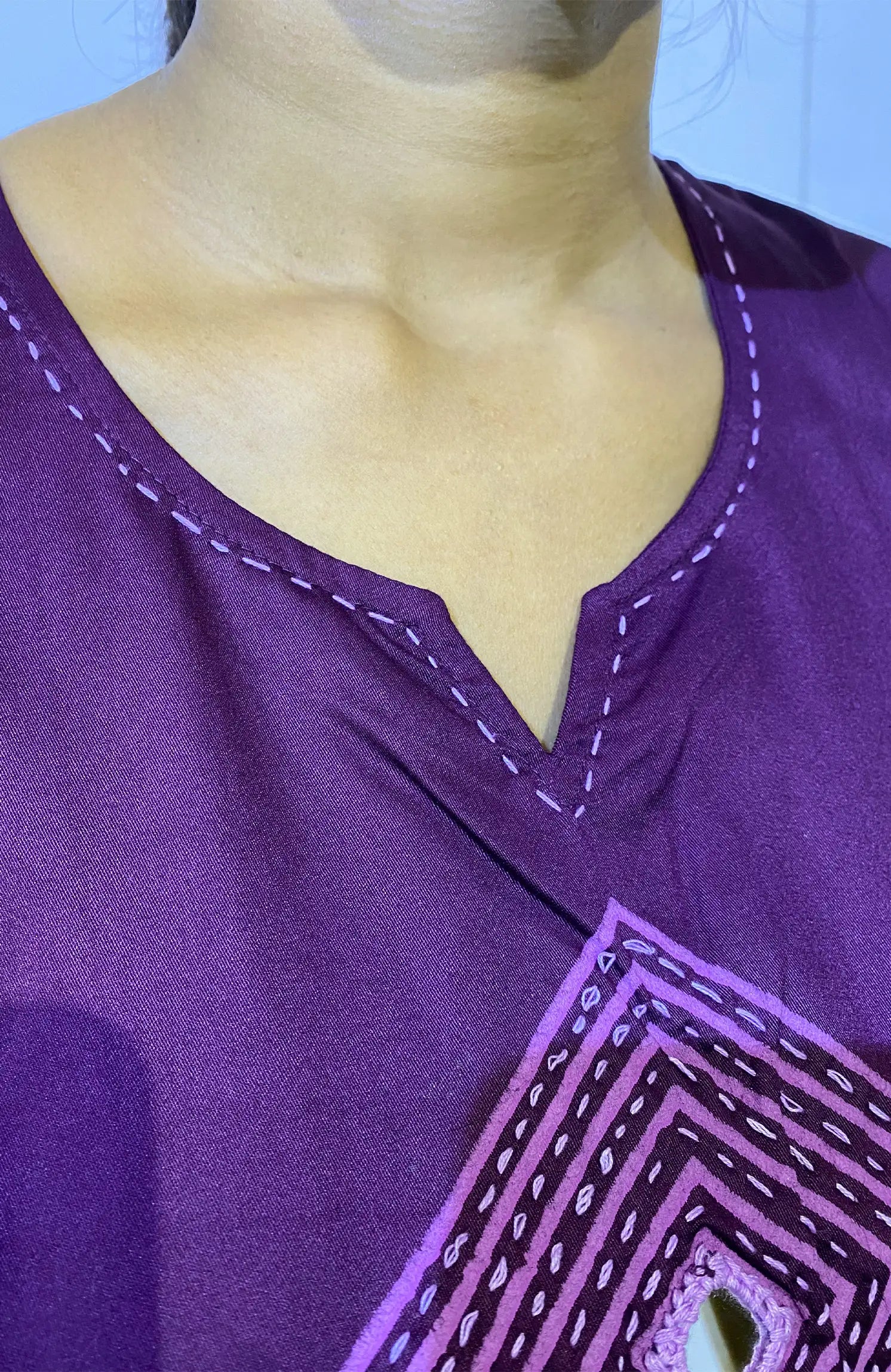 Solid in geometry- Violet 529B