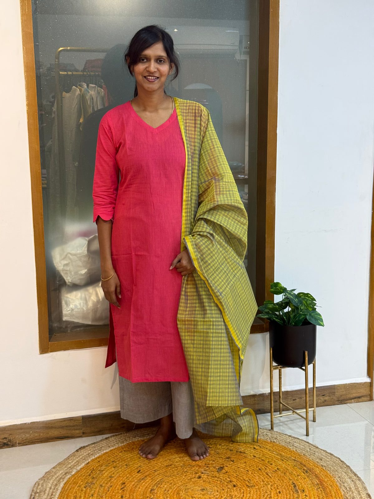 Trivarna crimson OGTC46